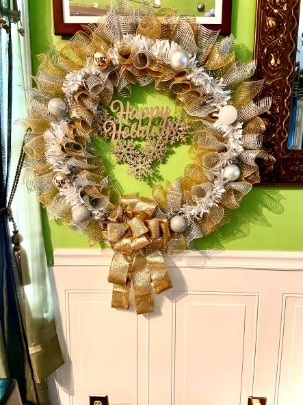 Gold/silver extra large wreath